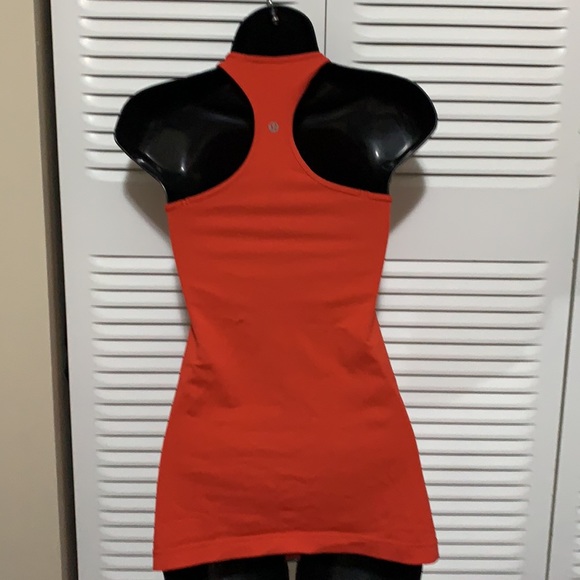 Lululemon Tank tops - Picture 2 of 5